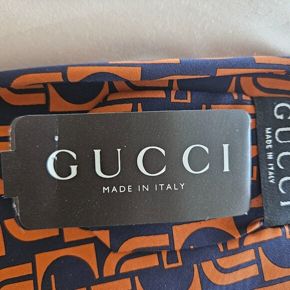 Gucci Men's Orange & Navy Blue Tie 100% Silk Pattern Made in Italy (New) - Picture 5 of 7